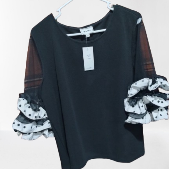 wo wo Tops - NWT Wo Wo See-Through Ruffled Sleeves XL, Black Women's Top